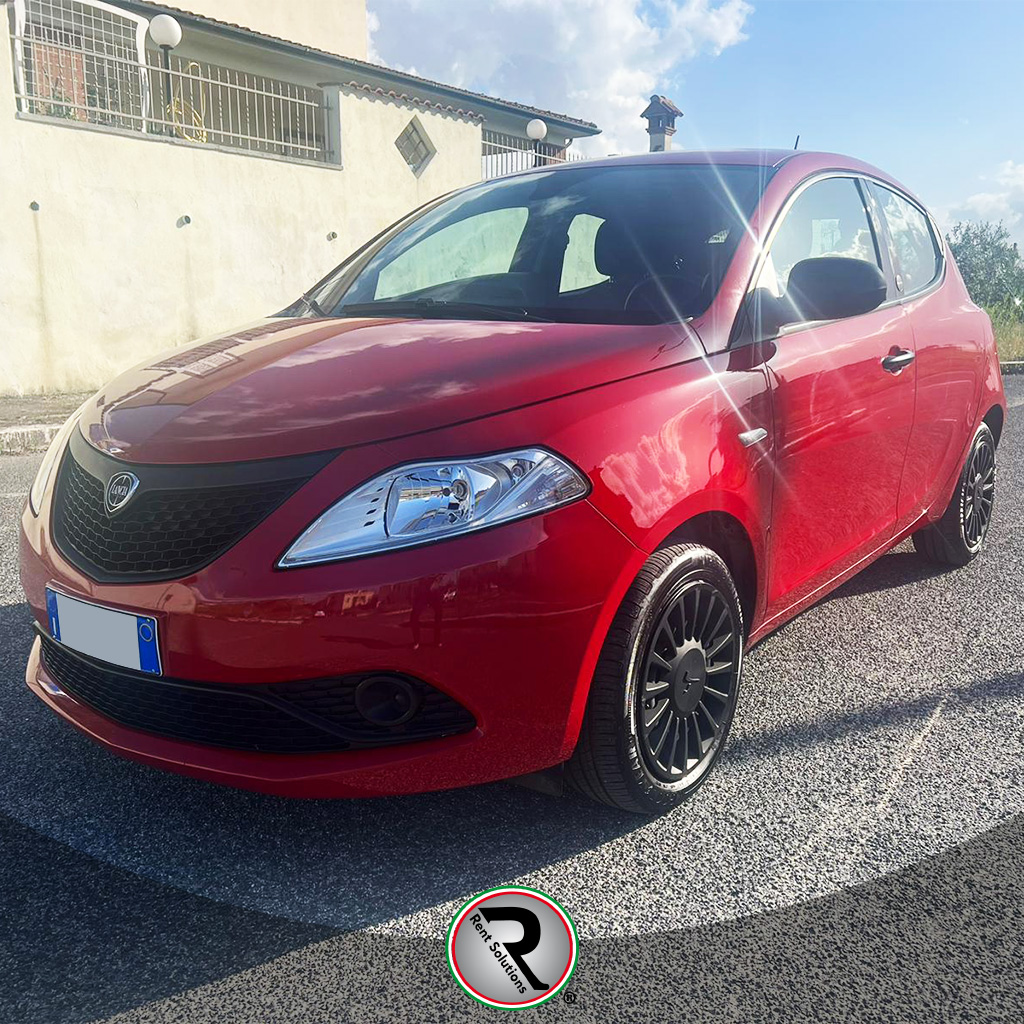 Lancia Ypsilon Hybrid - Rosso