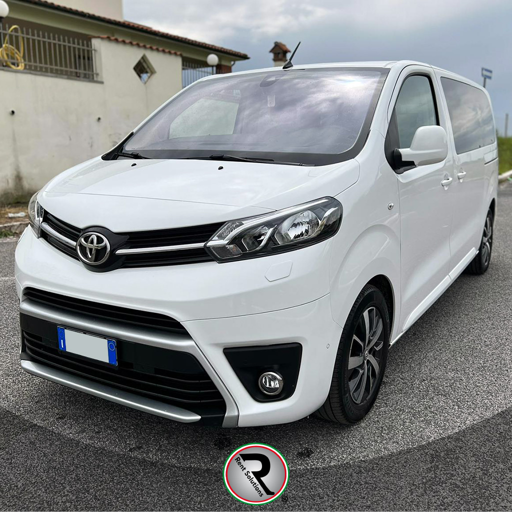 Toyota Proace Verso Long Executive 4x2 – Bianco